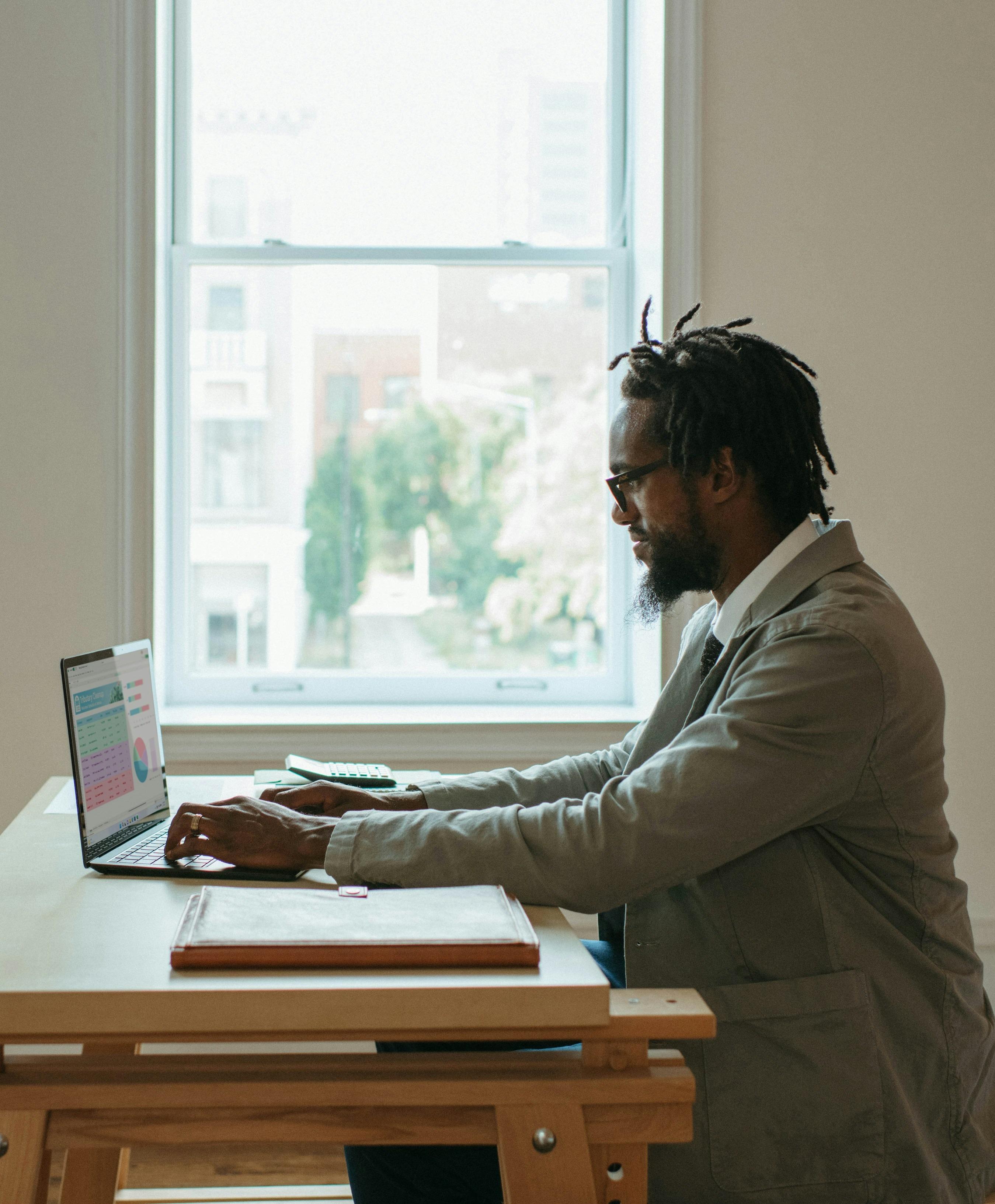 As a top web development agency, Alloy specializes in engineering modern, fast and elegant digital products that enable businesses and delight users.