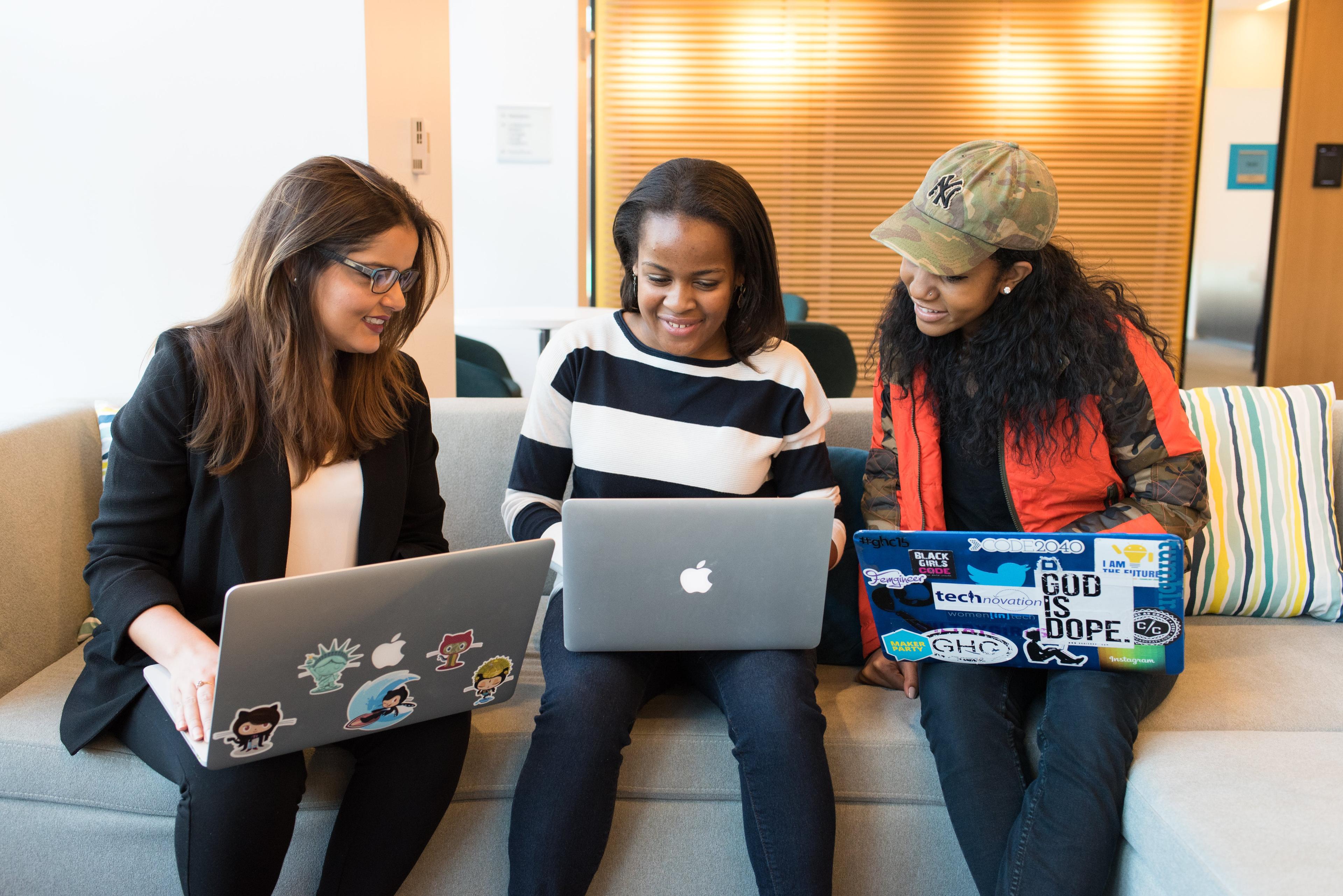 three people working together on their SEO strategy